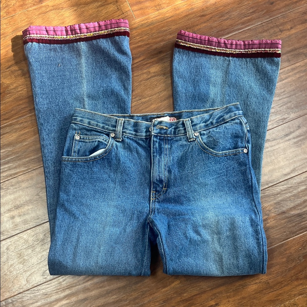 Classic Blue Straight Leg Jeans with Pink Trim